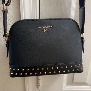 Michael Kors Jet Set Charm Large Dome Crossbody With Webbing Strap